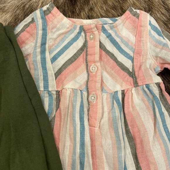 Carters Tunic and leggings - Picture 2 of 4